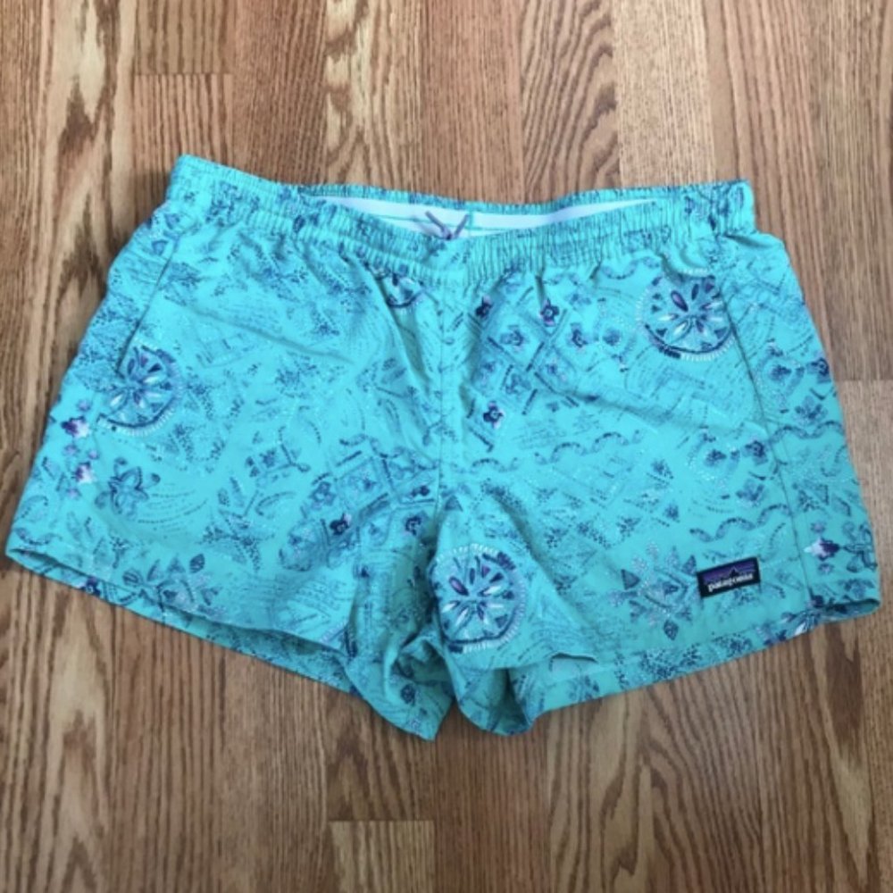 Patagonia Barely Baggies Short Girls XL